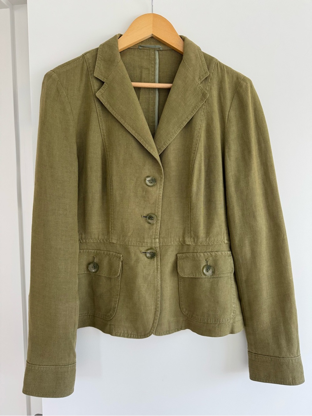 MaxMara Olive Green Linen Button Blazer